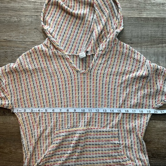 3/$25 Paper Crane hooded sweater Small - Picture 7 of 9